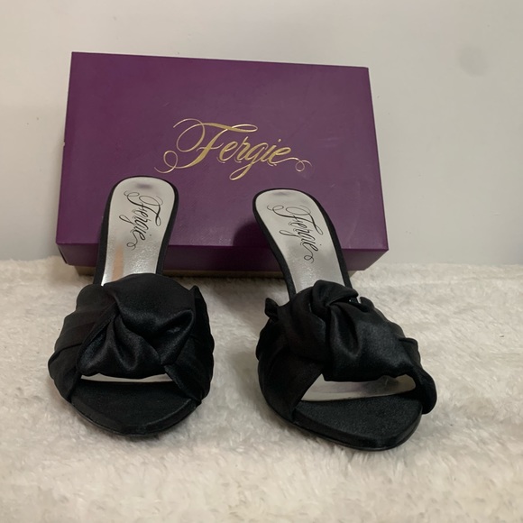 Fergie Heels - Picture 5 of 7